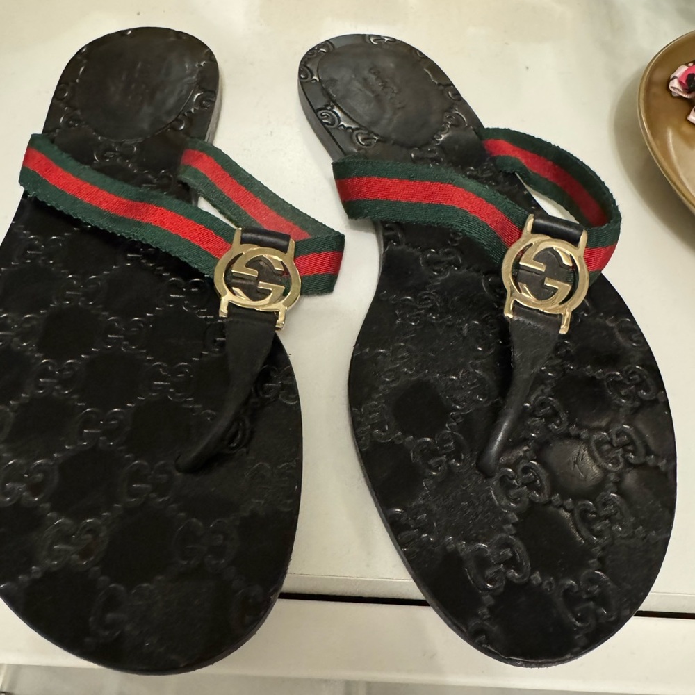 Gucci Black Sandals with Red and Green Straps